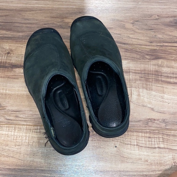 Keen Shoes - Keen slip on clog